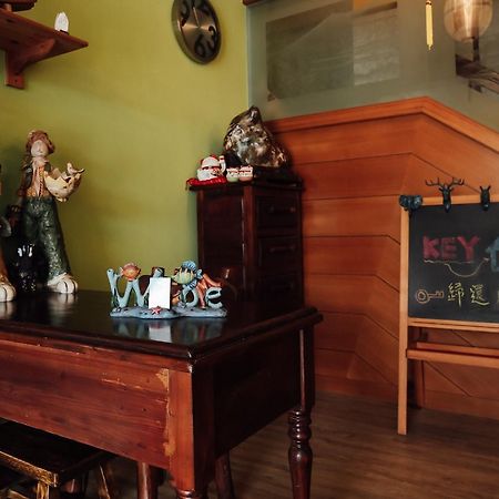 Jia Lin Homestay Donggang Exterior photo